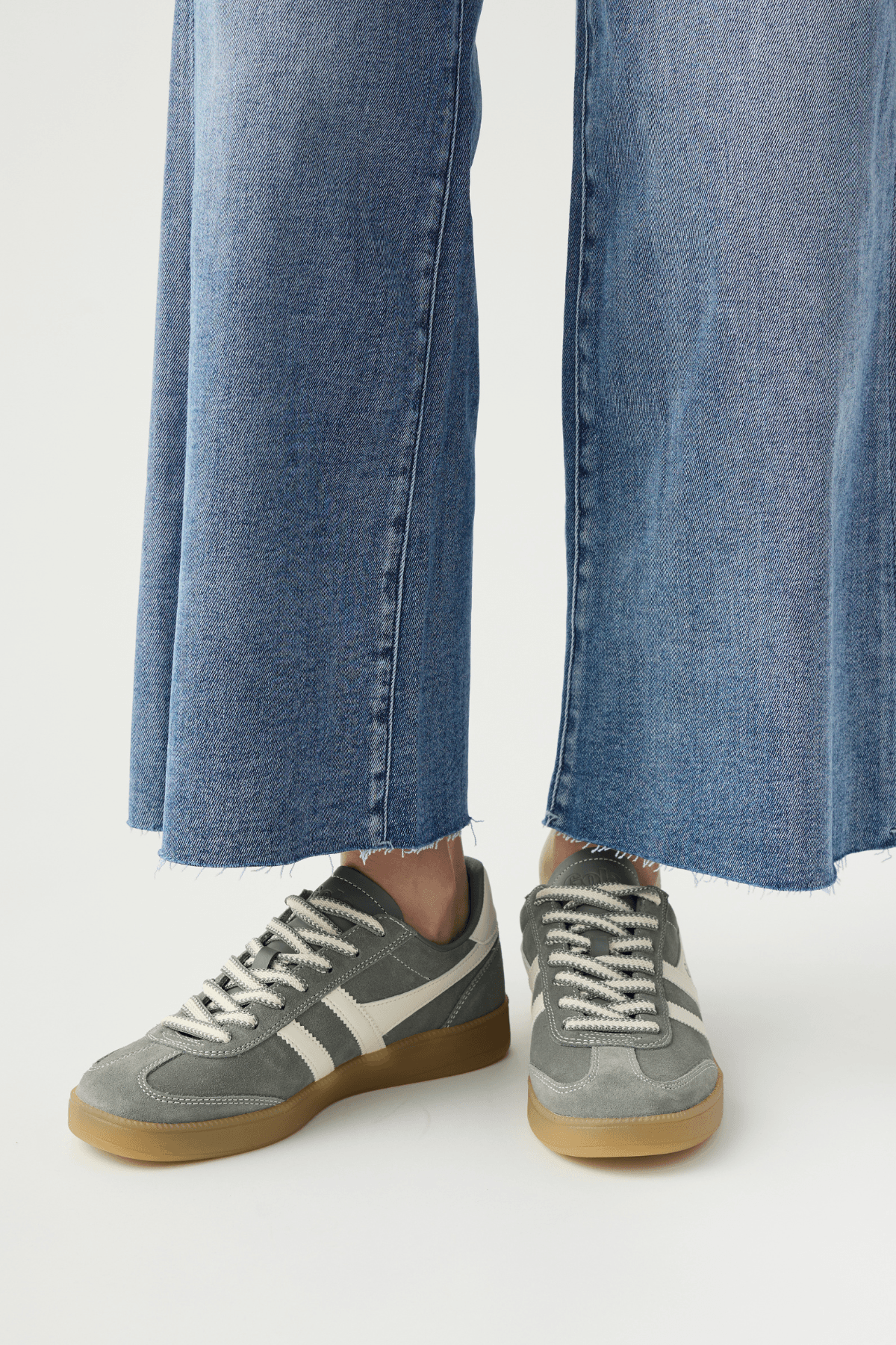 Viper '78 low sneakers front view, olive gray suede with off-white stripes and laces