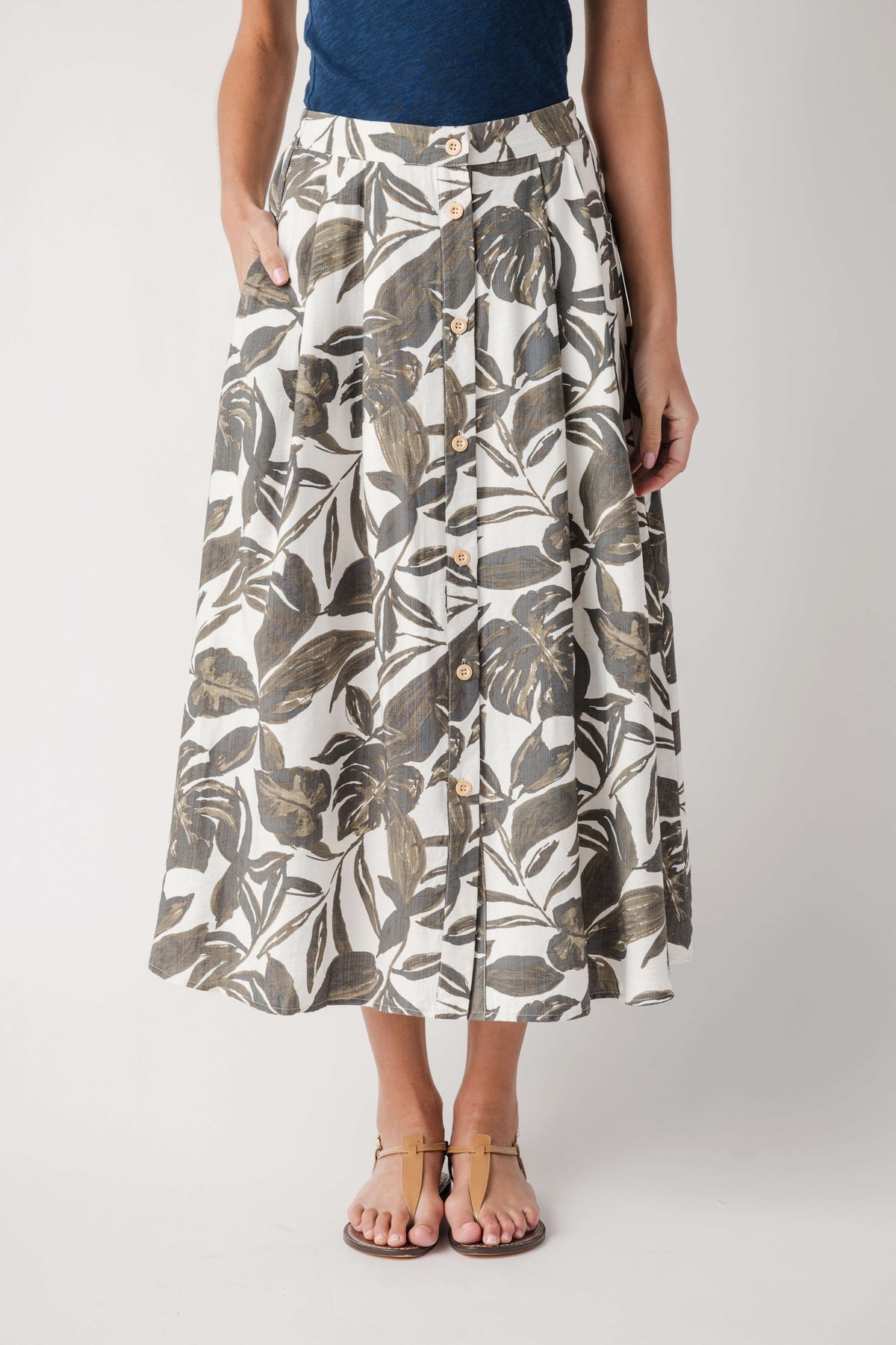 Leaf-print midi skirt with elastic waist, olive and cream, front view