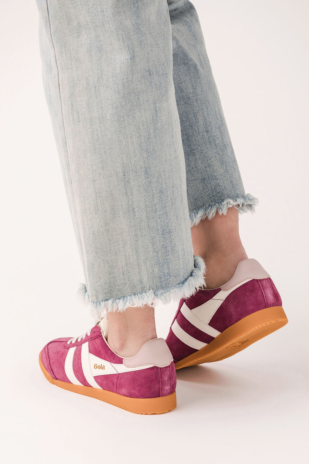 Gola Elan sneakers, burgundy with white stripes, pink laces, gum sole