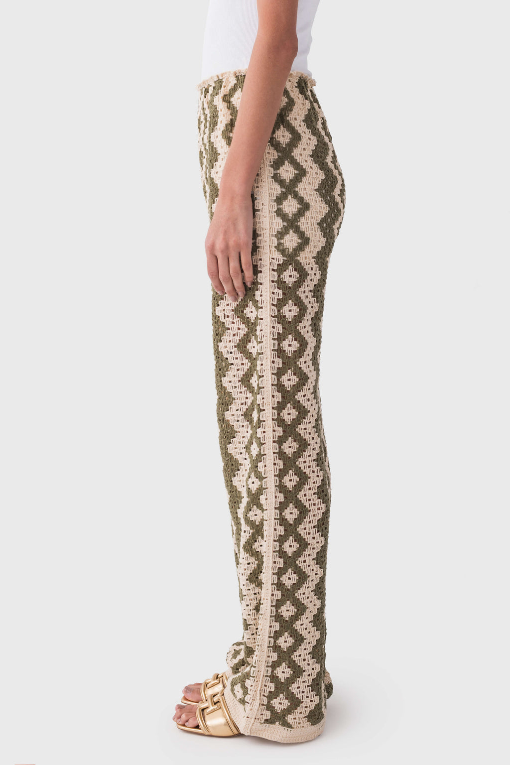 Natural crochet pants with zigzag pattern and wide-leg fit