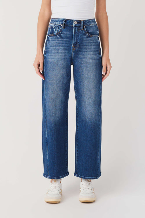 High-rise barrel jeans, blue denim with back patch pockets and belt loops