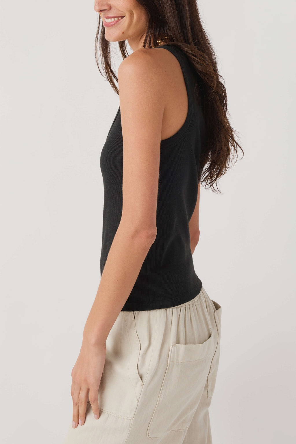 Black scoop neck tank top, side view with wide shoulder straps