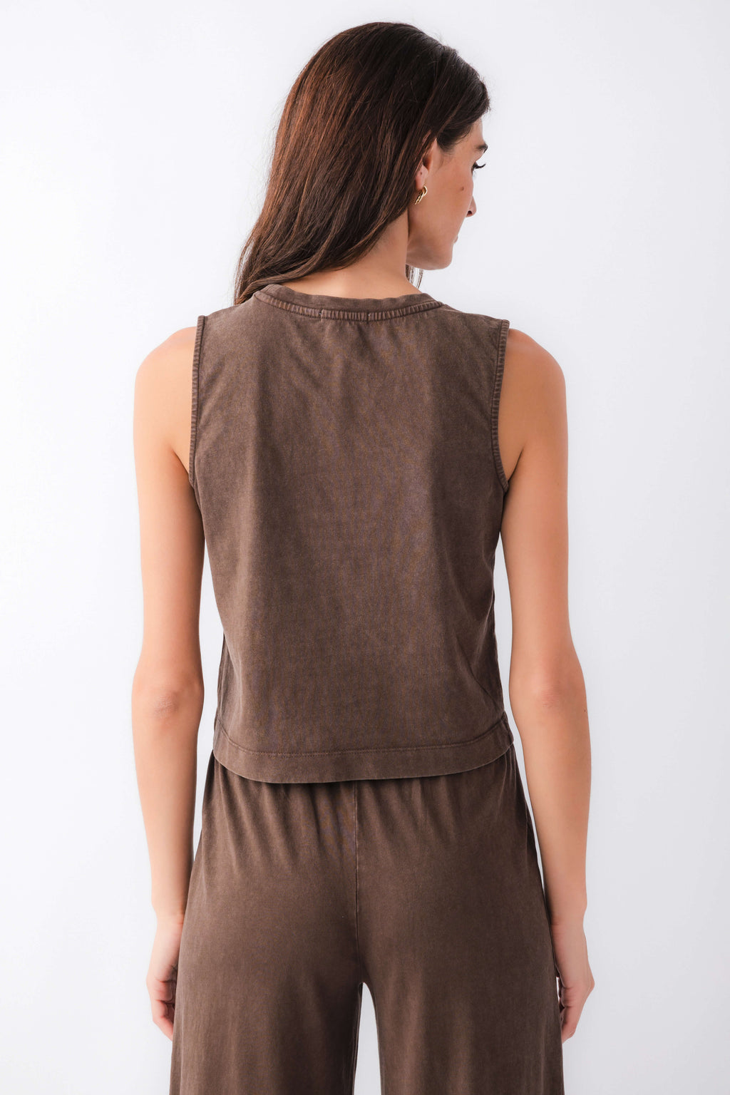 Dark brown jersey muscle tank, round back with banded hem