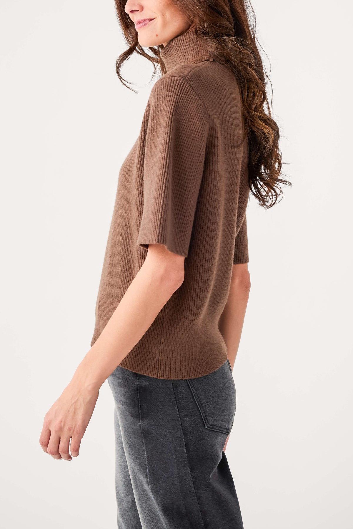 Dark brown short-sleeve knit turtleneck sweater with ribbed neckline