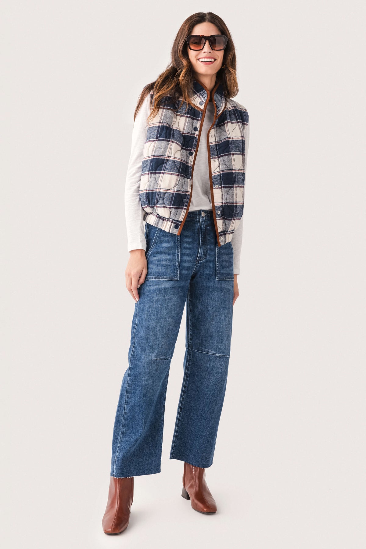 Dark wash utility pocket barrel jeans, straight wide leg and belt loops